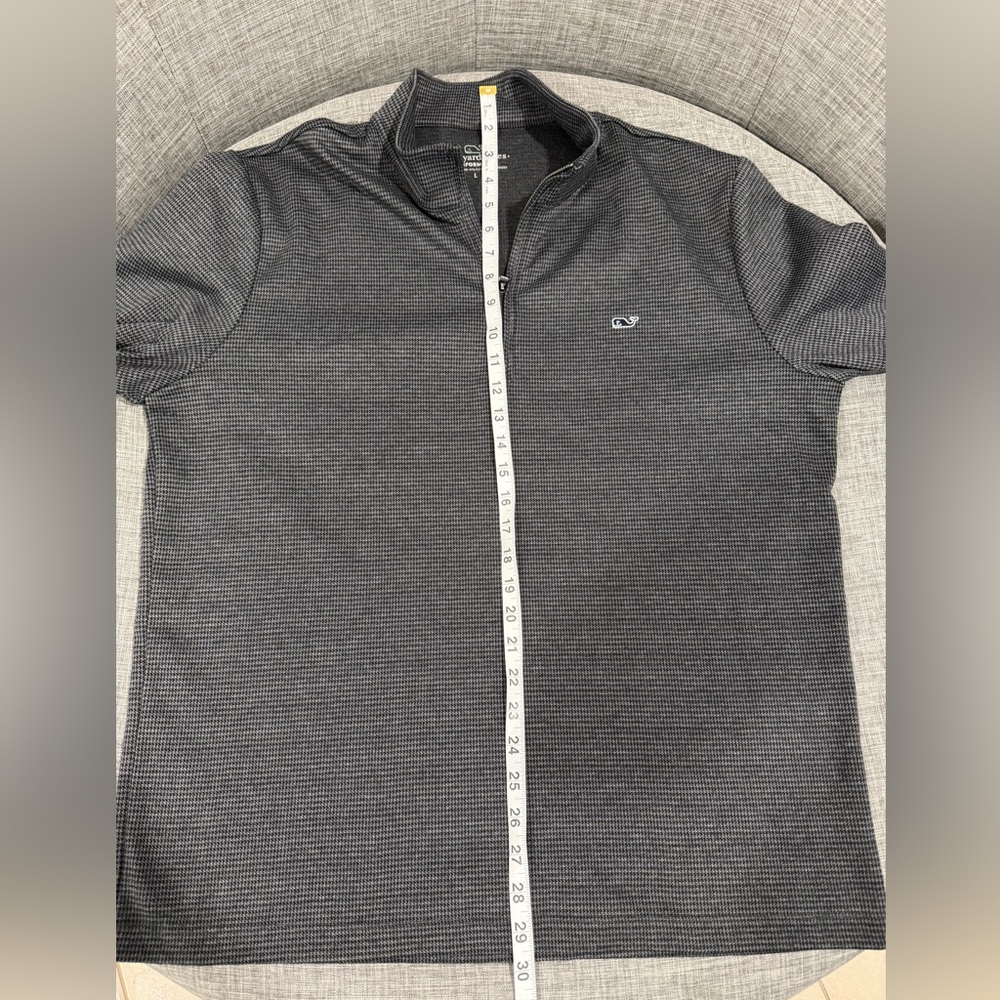 Vineyard Vines Charcoal Performance Pullover - image 7